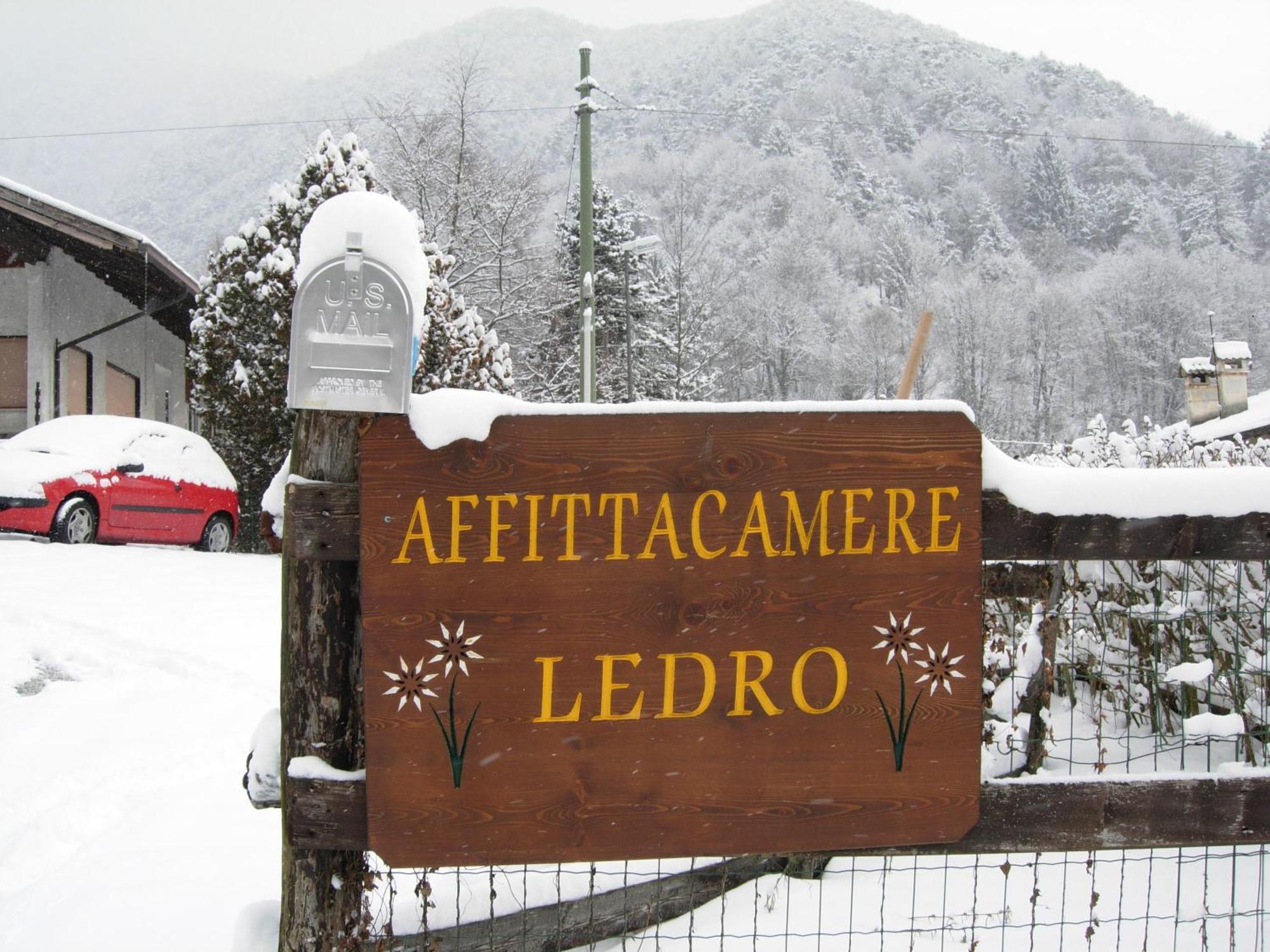 B&B Ledro Affittacamere Mezzolago Exteriér fotografie