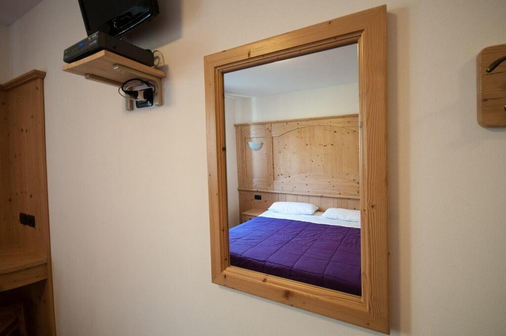 B&B Ledro Affittacamere Mezzolago Pokoj fotografie