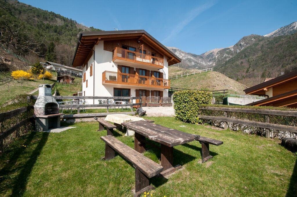 B&B Ledro Affittacamere Mezzolago Exteriér fotografie